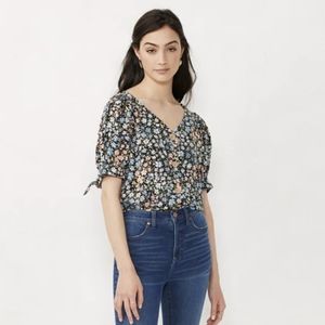 Lauren Conrad V-neck button front blouse